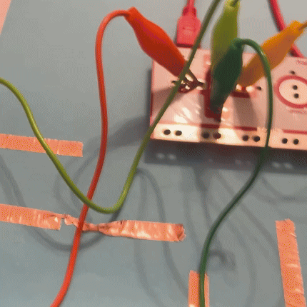 I added a fourth copper tape to build off the other three.